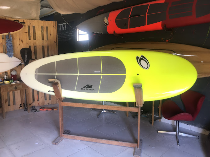 Iahweh - Surfboards Showroom foto 1